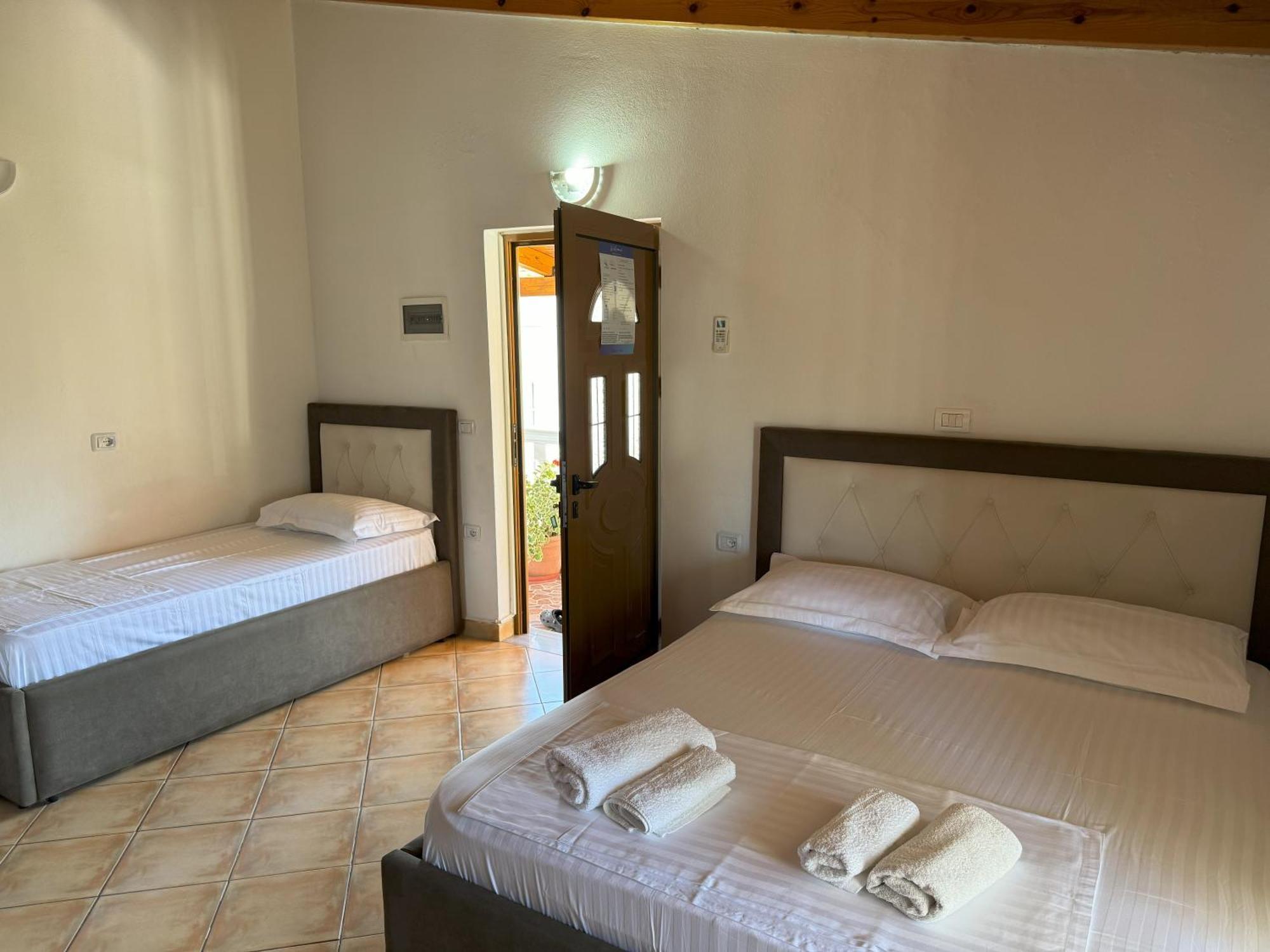 Garden Villa Veli كساميل المظهر الخارجي الصورة